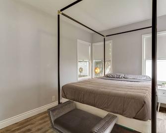 Picfair Village Modern Glam House - Los Ángeles - Habitación