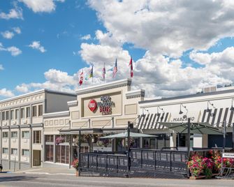 Best Western Plus Baker Street Inn - Nelson - Edifício