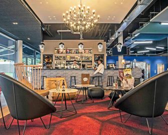 ibis Styles Geneve Carouge - Carouge - Edificio