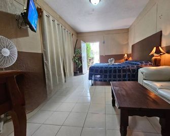 Hotel y Cabañas Manolo - Jacona