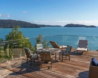 Tokongawa Retreat - Kaiteriteri - Balkon