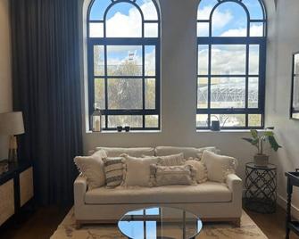 Provincial Heritage Cbd-Geelong - Geelong - Living room