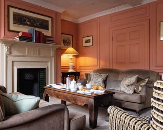 The William Cecil - Stamford - Lounge