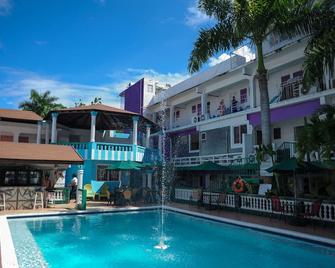 Gloriana Hotel - Montego Bay - Pool
