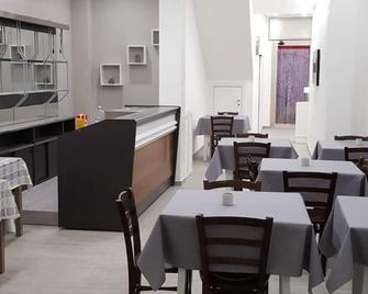 B&B Kristal - Cinisi - Restaurant