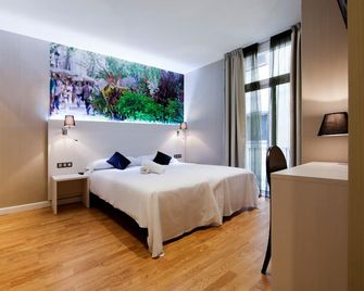 Hostal BCN Ramblas - Barcelona - Habitación