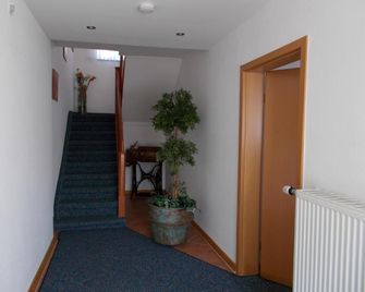 Flair Das Apartmenthaus - Stuttgart - Pasillo