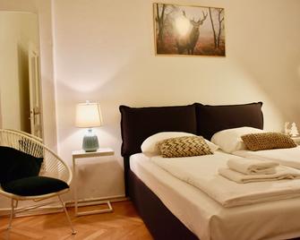Apartments im Thüringer Hof - Berlin - Schlafzimmer