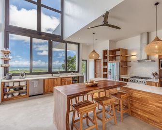Luxurious Modern Villa with infinity pool- 5 min to the beach - Nosara - Cocina