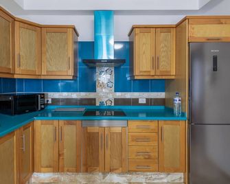 Luján 1A entre hogueras y luces - Puntallana - Kitchen