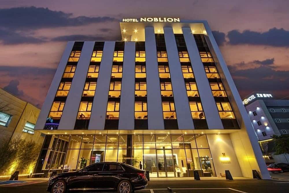 Noblion Hotel - Pohang - Building
