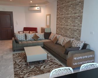Luxury Apartment at Berges Lac2 - Túnez - Sala de estar