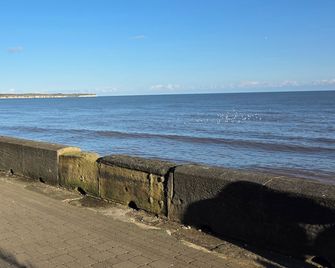 Pet friendly sleeps 3 Chalet Bridlington free elec - Bridlington - Beach