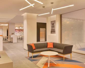 Fiesta Inn Express Puebla Explanada - Cholula - Lobby