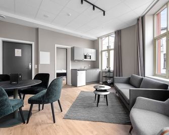 Forenom Serviced Apartments Drammen - Драммен - Вітальня