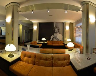 Sure Hotel by Best Western Milano - Padua - Lobby