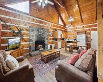 An Affair To Remember cabin - Gatlinburg - Olohuone
