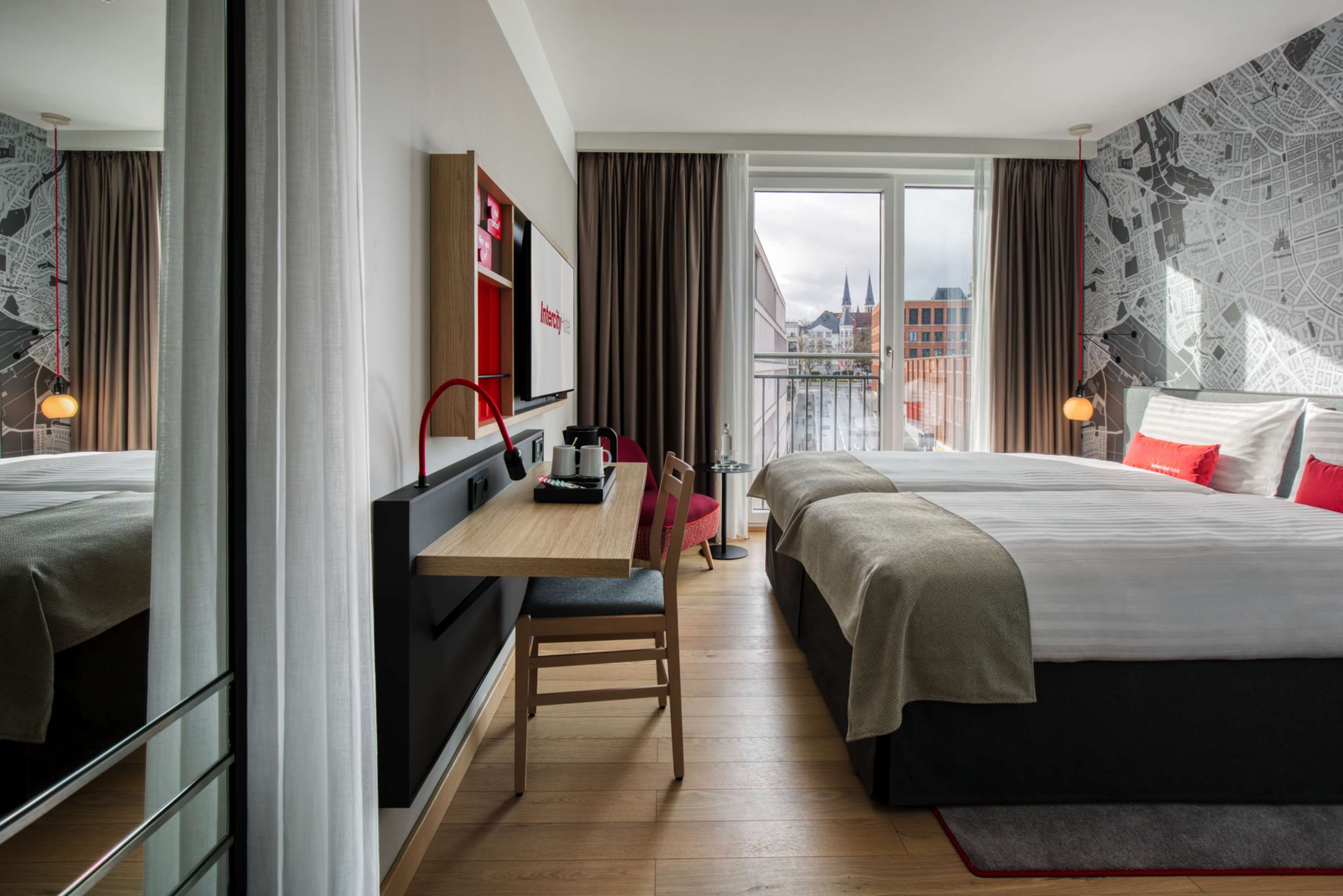 Intercityhotel Wiesbaden - Wiesbaden - Bedroom