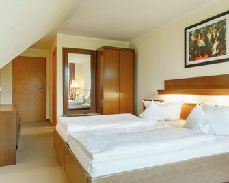 Eisenberger Hof - Eisenberg - Schlafzimmer