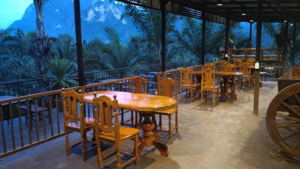 Khao Sok Horizon - Phanom - Restaurant