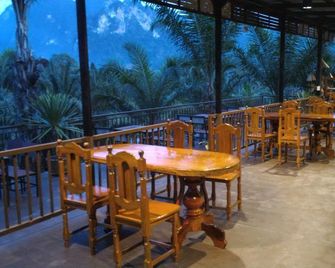 Khao Sok Horizon - Phanom - Restaurant