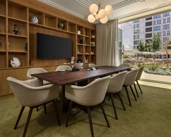 Duo Hotel Lisbon, Curio Collection by Hilton - Lisbon - Dining room