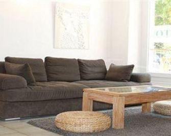 Les Palmiers - Fréjus - Living room