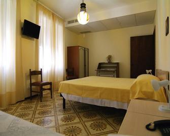 Residenza Madri Pie Noli - Noli - Ložnice