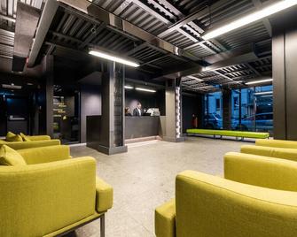 Smart Hotel Central - Milan - Lobby