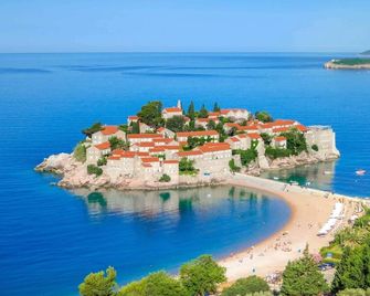Ananti Resort, Residences & Beach Club - Sveti Stefan