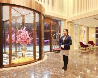 Lavande Hotels Tianjin Huaming Binhai International Airport - Tianjin - Lobby