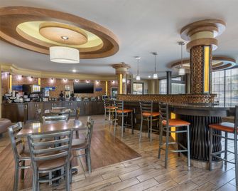 Best Western Aspen Hotel - Fort Smith - Bar