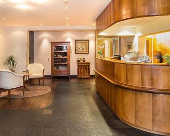 Parkhotel Stadtallendorf - Stadtallendorf - Recepción