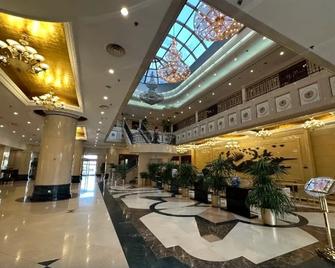 Foreign Experts Building - Beijing - Lobby