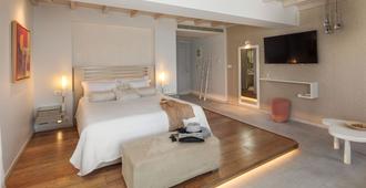 Iria Beach Art Hotel - Agia Anna - Bedroom