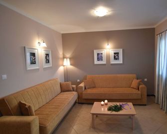 Villa Theodora - Nikiana - Salon