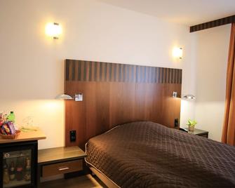 Hotel Arina - Waldshut-Tiengen - Bedroom