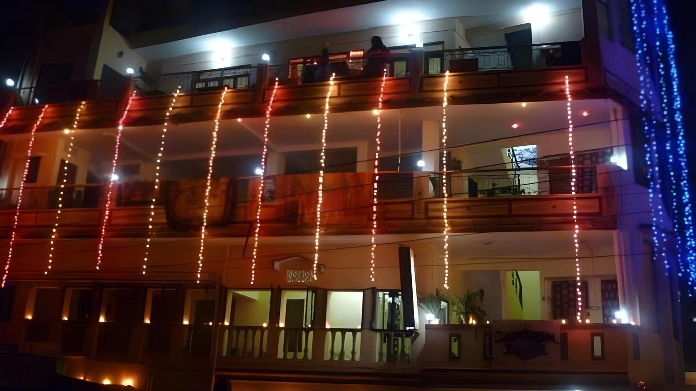 Ganga Paying Guest House