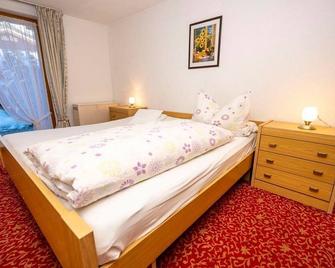 Wohnung 02 - Gästehaus Caser - Obermaiselstein - Habitación