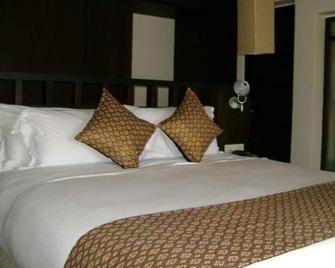 (SHA+)Pool Villa four bedrooms - Patong - Makuuhuone