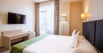 Hotel Bueno - מאמאיה - חדר שינה