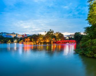 The Dahlia Hotel & Apartments - Hanoi - Außenansicht