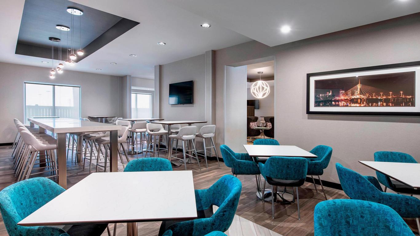 Fairfield Inn & Suites by Marriott Winnipeg