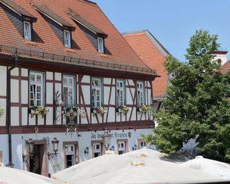 Hotel Zu Den Drei Kronen - Seligenstadt