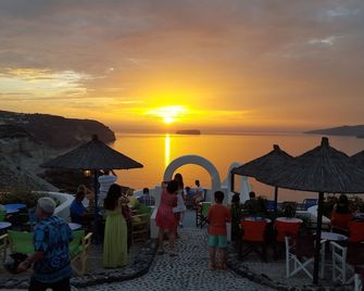 Caldera View Resort - Adults Only - Megalochori