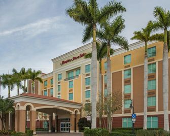 Hampton Inn & Suites Fort Lauderdale/Miramar - Miramar - Edificio