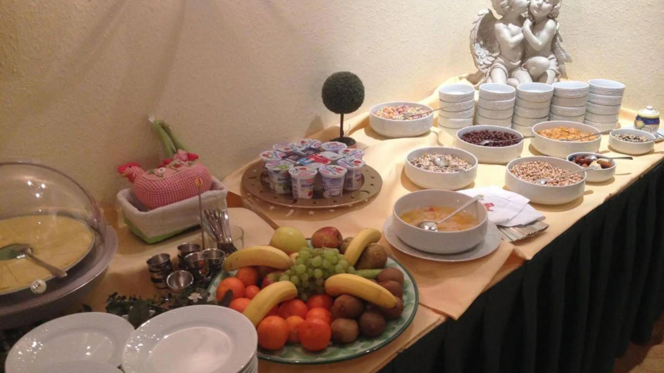 Hotel Roter Hahn - Bed & Breakfast