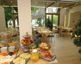 Hotel und Gasthof Ritter St. Georg - ארלנגן - מסעדה