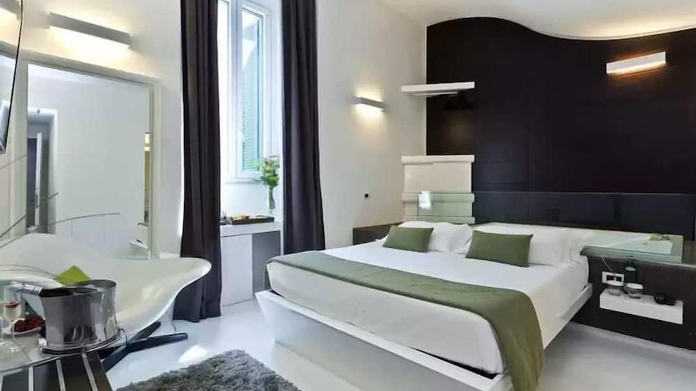 نافونا ستاي