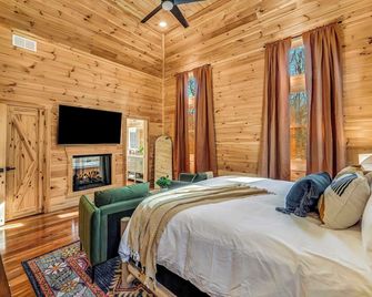 Grand Timber by Avantstay Indoor Pool Sp - White Haven - Bedroom
